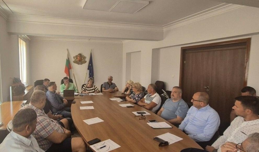 Председателят на БОК Весела Лечева запозна Изпълнителното бюро избрано на