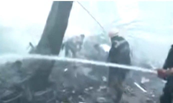 Самолет на Air India с близо 250 души на борда се разби