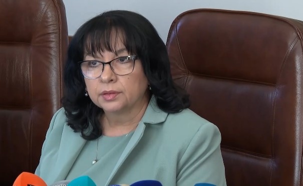 Възложихме социологически проучвания относно нагласите за влизането ни в еврозоната