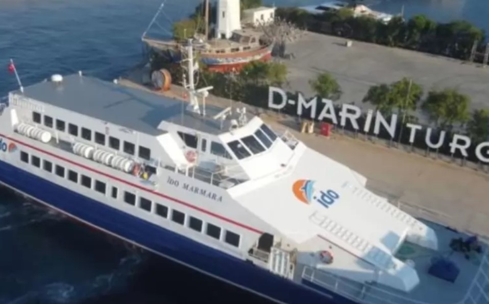 Откриха фериботната линия Истанбул – Бургас Първото пътуване ще бъде