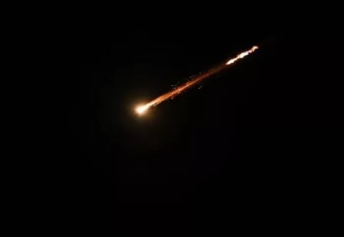 Израелската армия съобщи че е засякла изстрелване на ракети от Иран и призова