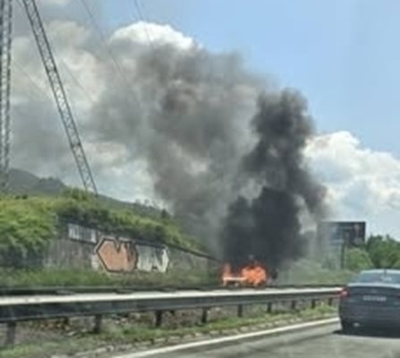 Движението по автомагистрала Тракия в района на Ихтиман в посока