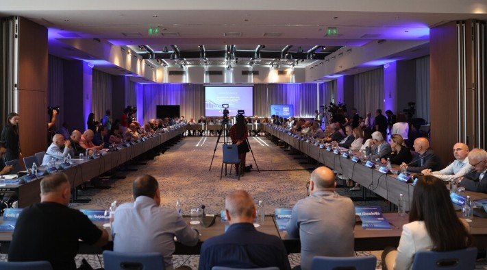 Кръгла маса на тема Президентски избори 2026 Демократична общност по пътя