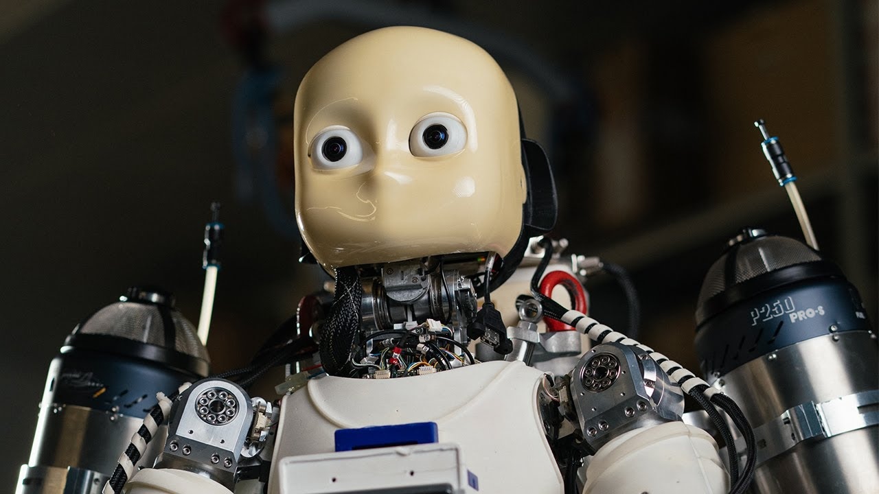 Италиански учени за първи път вдигнаха във въздуха реактивен хуманоиден