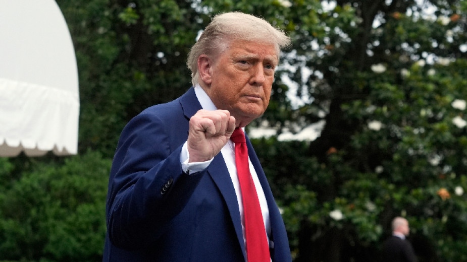 Президентът на САЩ Доналд Тръмп се закани да накаже Испания