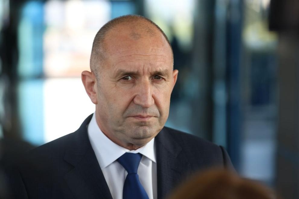 Президентът Румен Радев определи не просто като невменяемост а подигравка