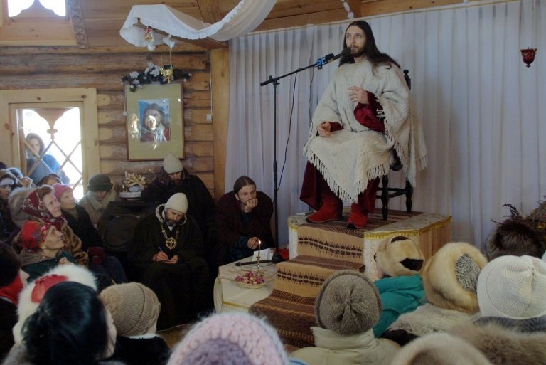 Лидер на руска секта който твърди за себе си че