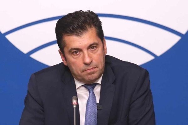 Кирил Петков ще е депутат за още един ден Въпреки че