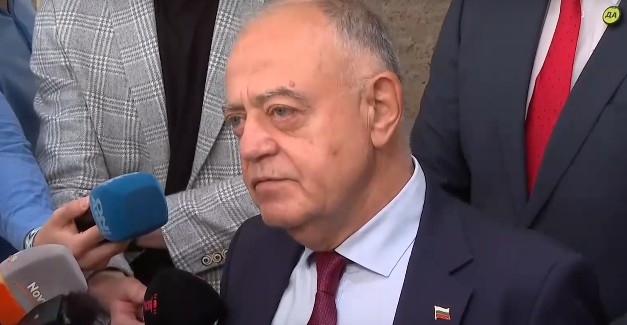 Няма да подкрепим вота на недоверие внесен от Възраждане Това