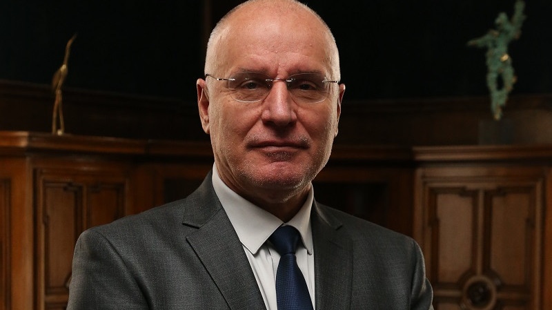 Присъединяването към еврозоната представлява за България както стратегически щит така