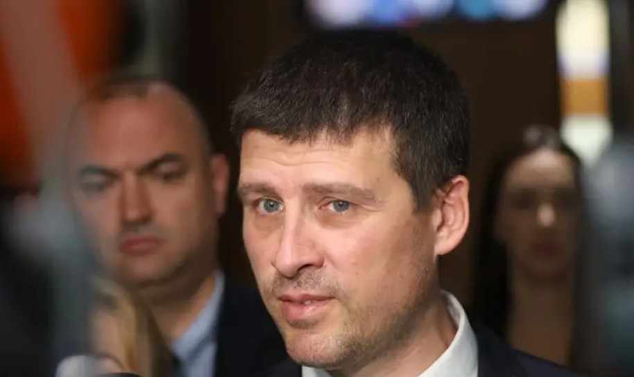 Партия Величие внесе днес вот на недоверие срещу кабинета Желязков