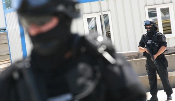 Осем души са арестувани в Разлог след акция на Главната