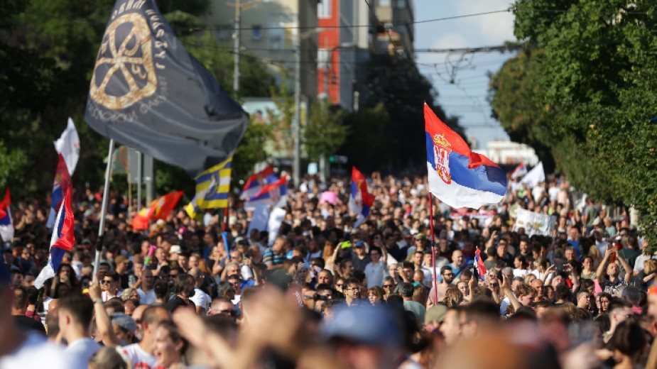 Сръбските студенти призоваха днес в 7 часа местно време 8