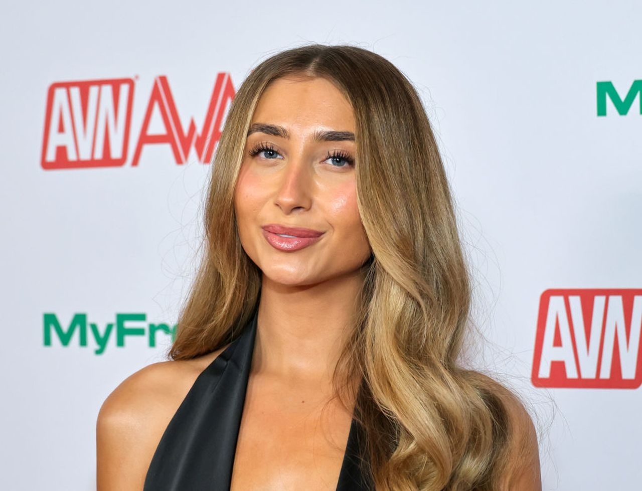 Звездата от OnlyFans Лили Филипс обяви че е подобрила световния