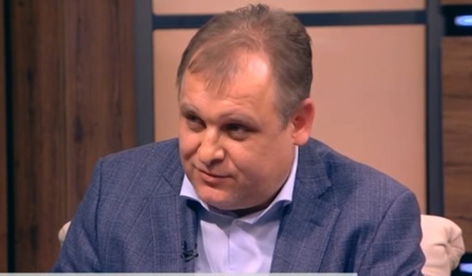 Днес е последният ден в който Георги Чолаков изпълнява временно функциите на