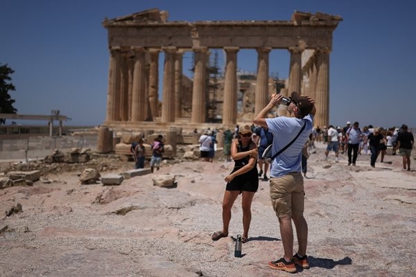 Всеки четвърти европеец не е могъл да си позволи едноседмична