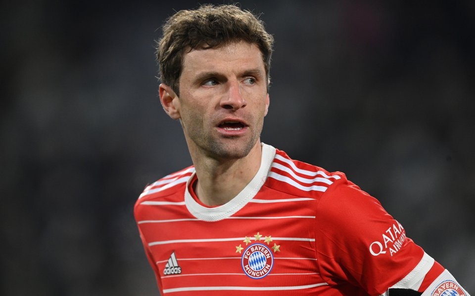 Германската легенда Томас Мюлер ще продължи футболната си кариера в