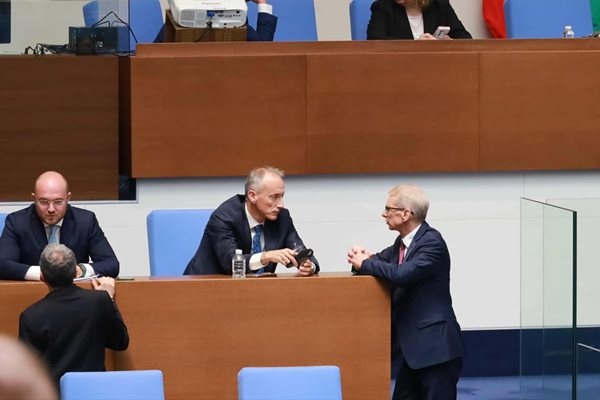 Министерството на образованието и науката ще мисли нова формула за