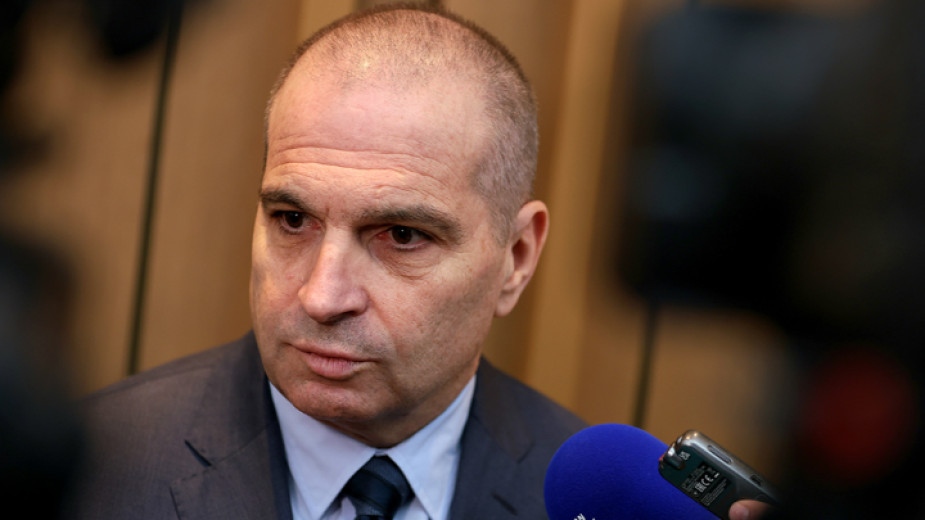 Липсата на достатъчно вагони в БДЖ Пътнически превози е причина