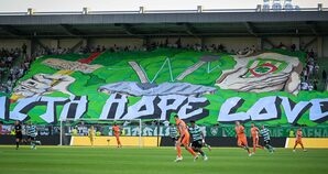 Отборът на Черно море вече е в Истанбул където утре