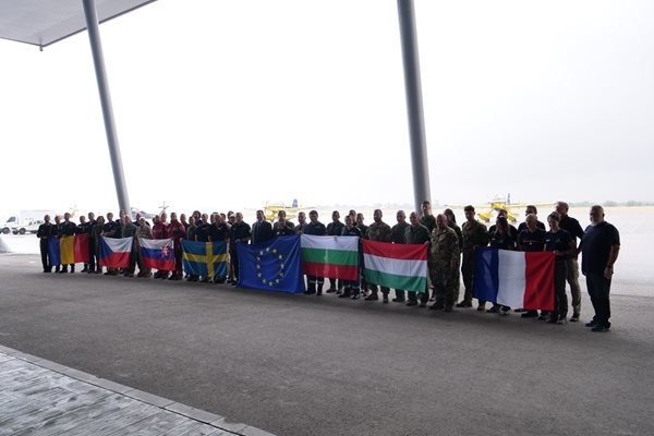 Вътрешният министър Даниел Митовблагодари на всички международни екипи които се включиха в