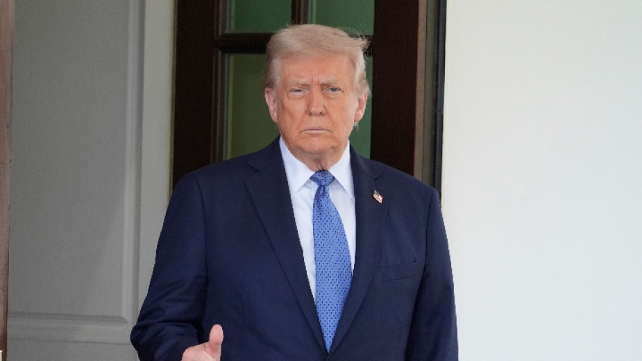 Американският президент Доналд Тръмп подписа изпълнителна заповед с която наложи