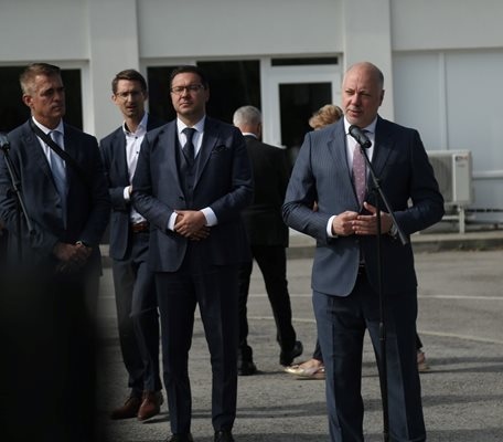 Министър председателят Росен Желязковоткри в Академията на МВР първия по рода си