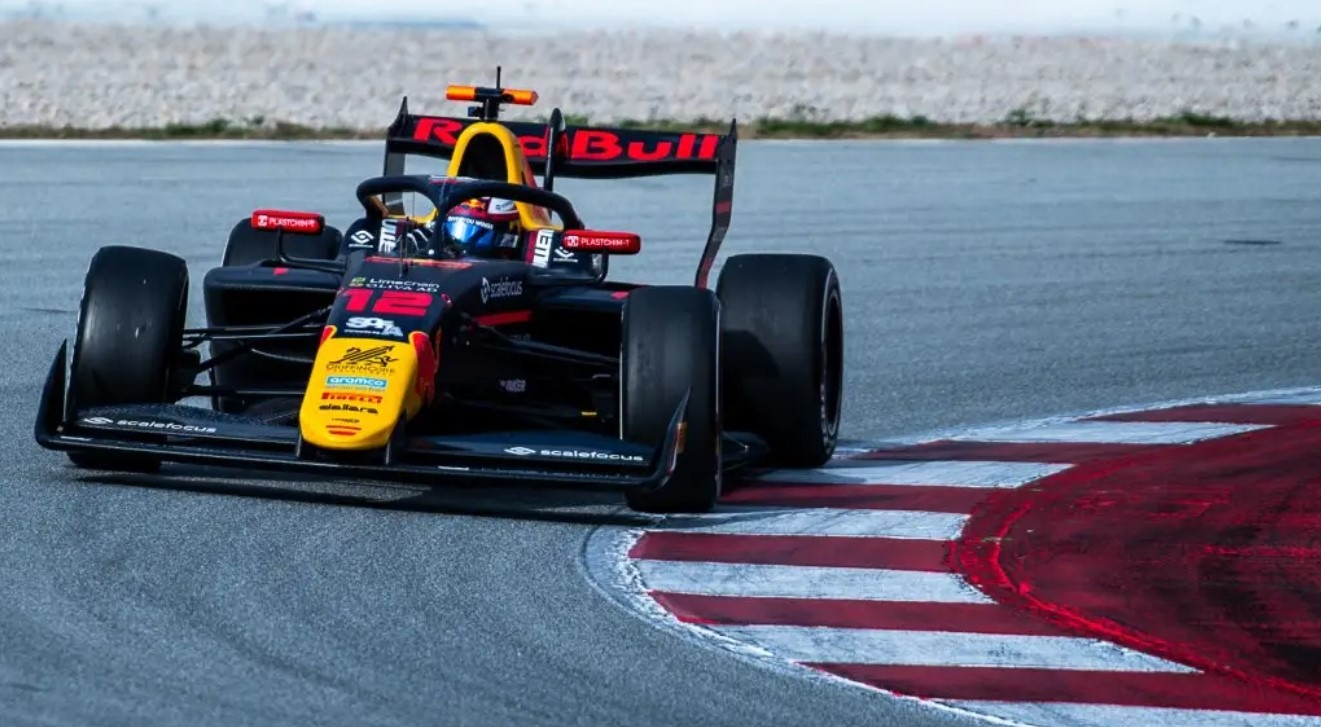 Никола Цолов завърши на 15 о място в спринтовото състезание за