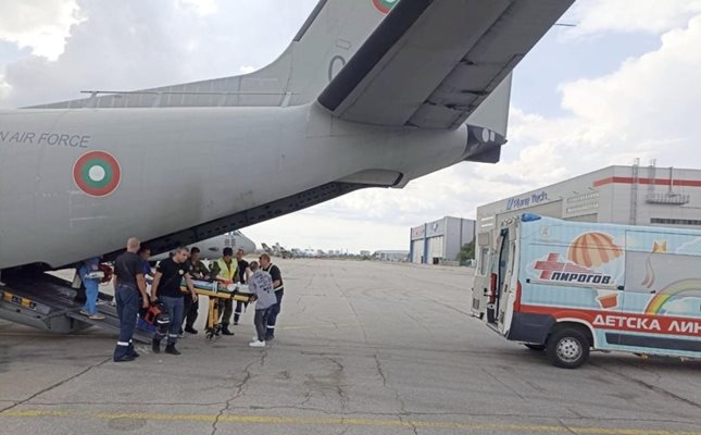 Самолетът е излетял в 13 08 ч от летище Васил Левски