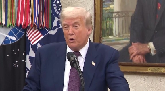 Американският президент Доналд Тръмп обяви че има голяма вероятност да