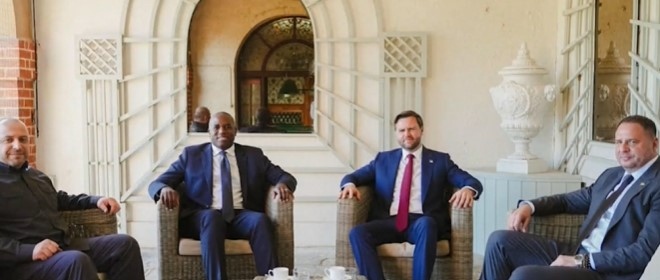 Всички мирни преговори за войната в Украйна трябва да включват