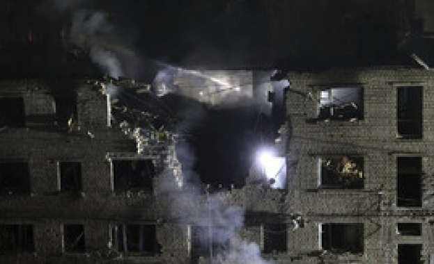 Един човек е загинал при силното земетресение ударило Турция в