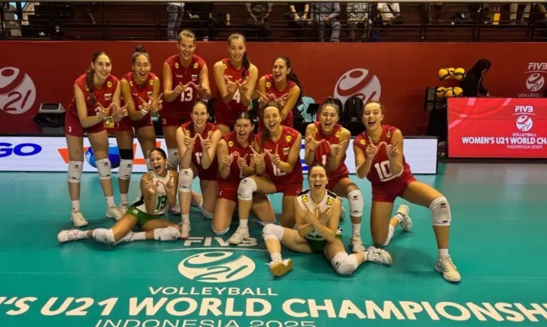 Националният отбор по волейбол на България за жени до 21