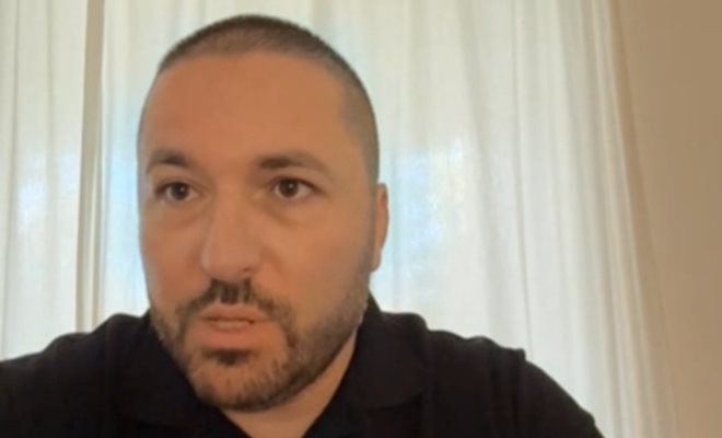 Това да управляваш автомобил в населено място с такава скорост