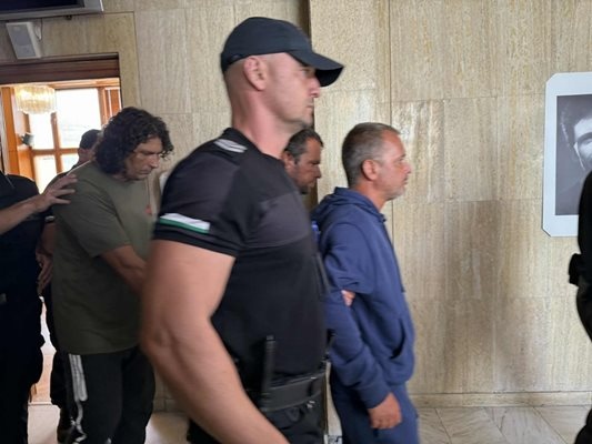 Бургаският окръжен съд пусна срещу 5  бона гаранция капитана на