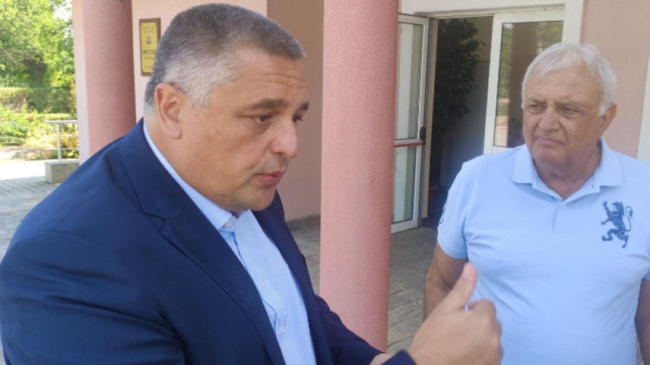 На места към охраната на пощенските клонове които ще обменят