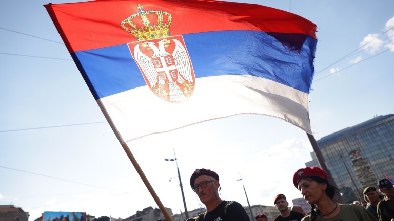 Антиправителствените протести в Сърбия продължиха за поредна вечер В столицата