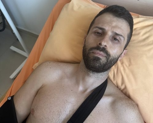 Писателят Георги Блажев пострада в аквапарк в Несебър С него