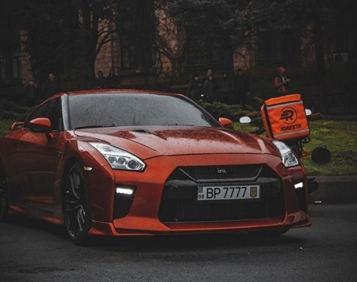 Японската компания Нисан Мотор Nissan Motor съобщи че е прекратила