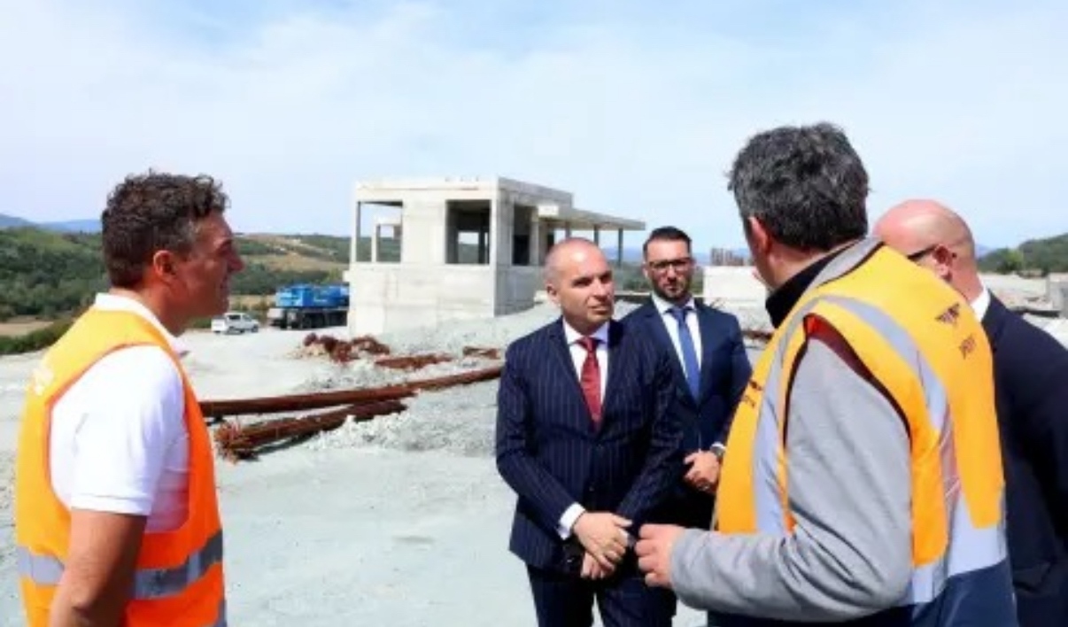 След като цялата 2024 година е пропусната и строителството в