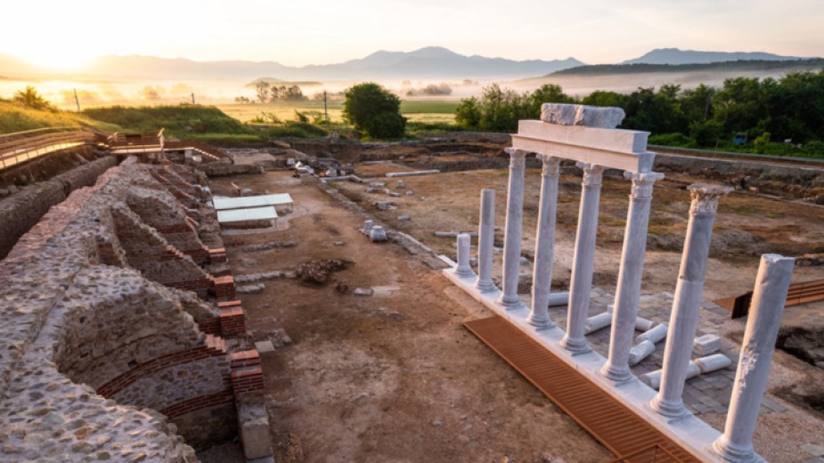 Въпреки продължилите с години съдебни спорове с екологични организации Община