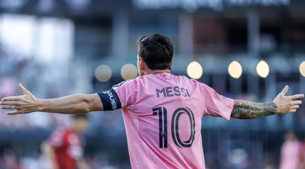 Лионел Меси се завърна с два гола и изведе Интер