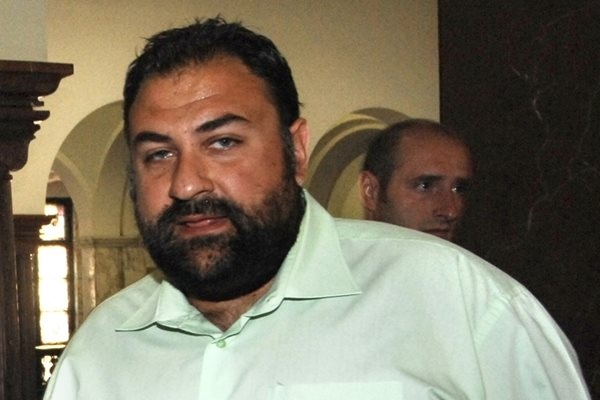 Не са налични законови основания за постоянното задържане на Никола