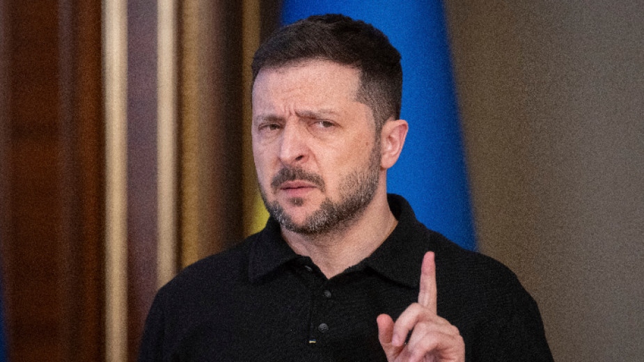 Украйна планира нови удари дълбоко в Русия заяви в неделя