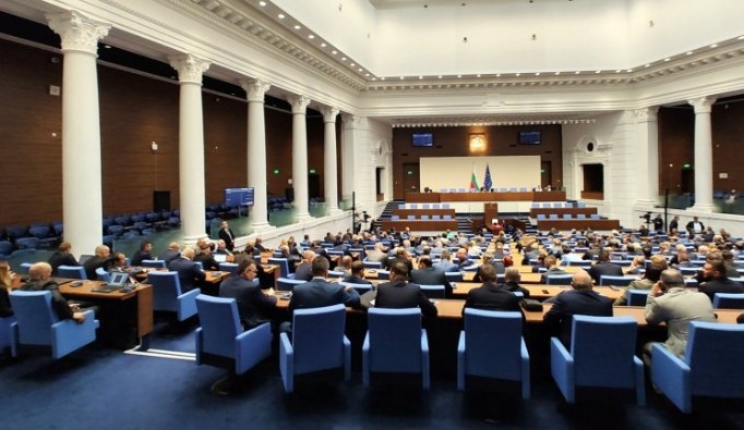 Днес депутатите ще гласуват за избор на заместник на омбудсмана