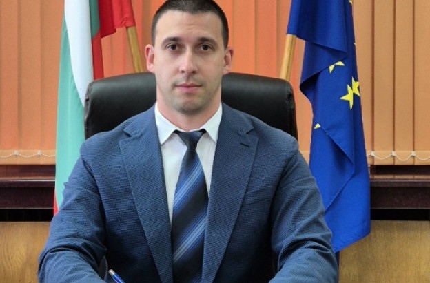 Областният управител на Плевен Николай Абрашев е освободен от поста