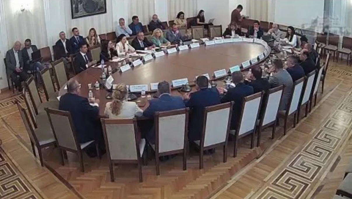 Днес са изпратени проби за качеството на водата разкрита от