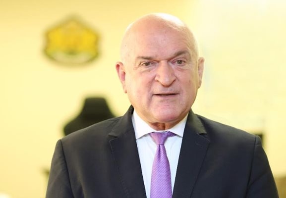 Конституционният съд се произнесе с определение по конституционното дело за