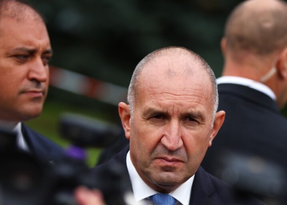 Вече съм отговорил писмено с не каза държавният глава Румен