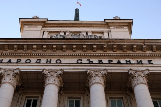 Петият вот на недоверие срещу кабинета Желязков влиза за гласуване